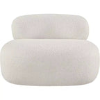 Meridian Furniture Fauteuil en tissu bouclette Venti