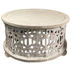 Ensemble de 2 tables basses rondes en bois de 30 pouces, motif floral sculpté, blanc antique