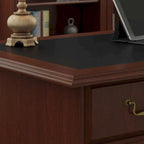 Bureau de direction Bush Furniture Saratoga avec tiroirs et rangements