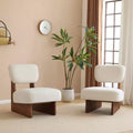 Lot de 2 chaises longues modernes beiges avec revêtement en polyester, piètement robuste en bois, pour différentes pièces