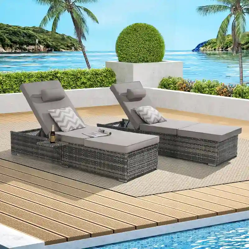 Excellent ensemble de chaises longues d'extérieur pour la relaxation et les loisirs