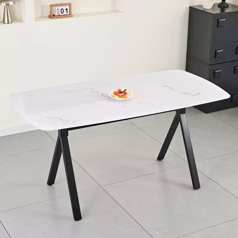 Table de salle à manger rectangulaire GDFStudio Daniela moderne en verre trempé avec motif marbre et pieds en métal