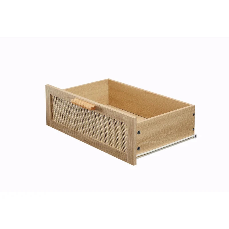 Commode de chambre à façades en rotin