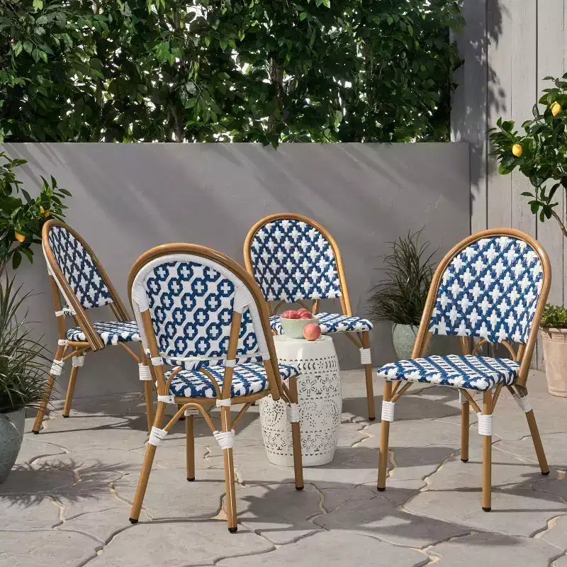 Christopher Knight Home Chaises de bistro Baron avec rotin tressé et cadre en aluminium (lot de 4)