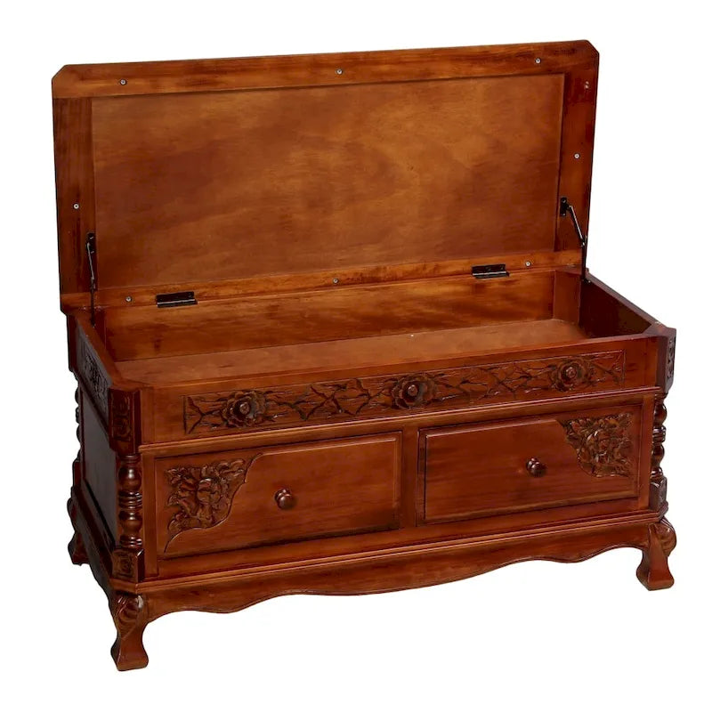 Banc coffre en bois sculpté Windsor