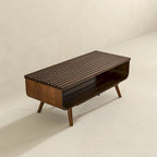 Table basse rectangulaire Adelina en bois massif de style milieu du siècle, marron